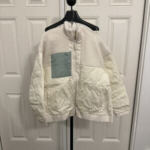 Universal Thread Women’s Cream Sherpa Full Zip Quilted Jacket Plus Size 2X NEW